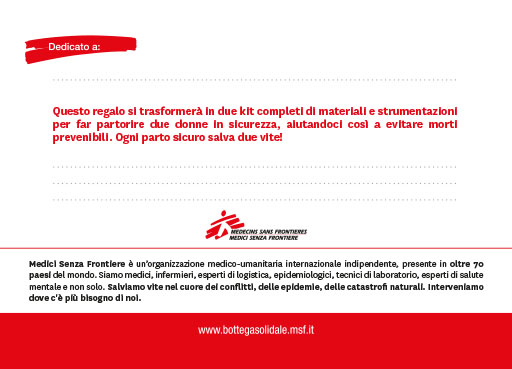 3 kit con beni di prima necessità