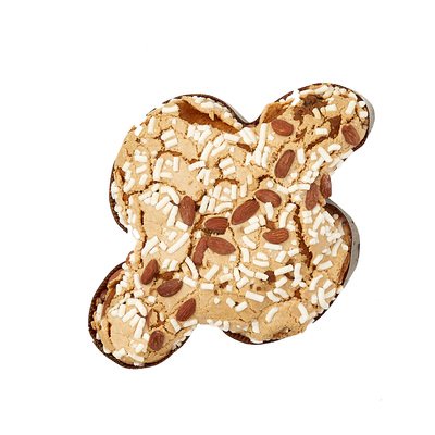 Colomba solidale con mandorle