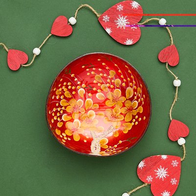 Ciotola di cocco laccata rossa con fiore di pesco