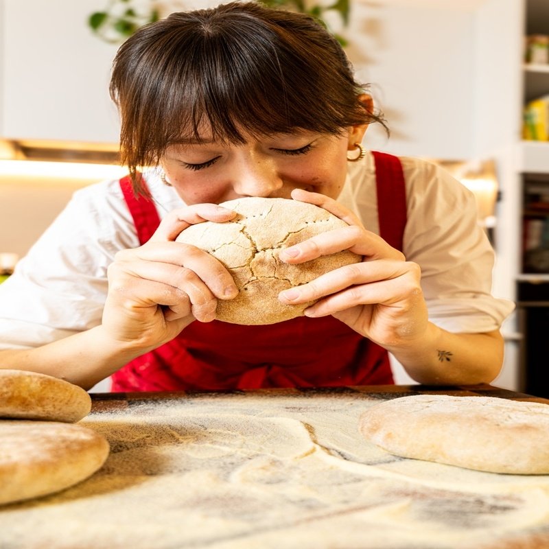 Pane senza frontiere. Ricette lontane per sentirci vicini. 
L’e-book con le ricette di Cooker Girl.