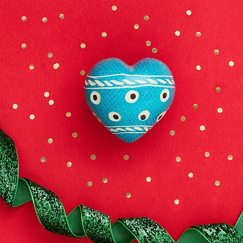 Cuore di pietra saponaria occhi blu